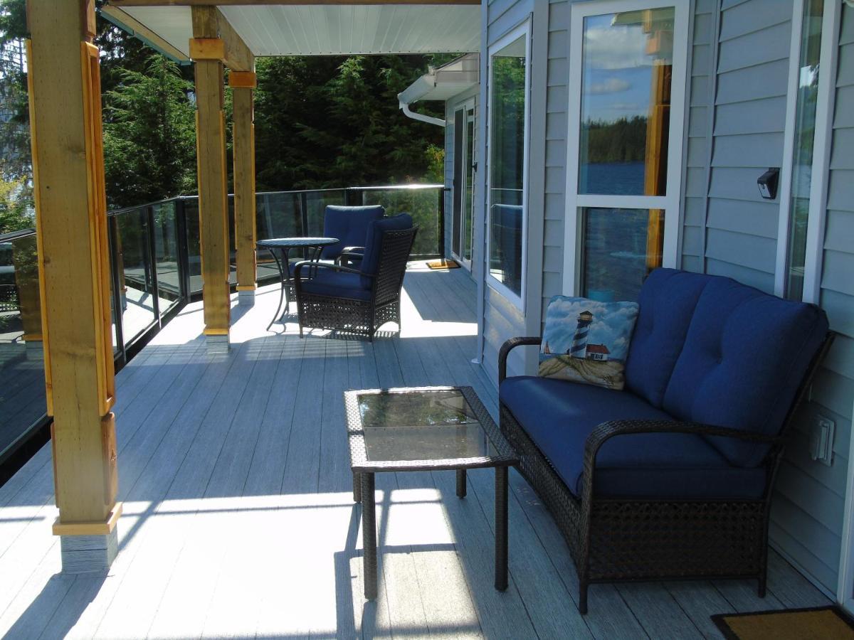 The Oceanfront Inn On Stephens Bay Coal Harbour Εξωτερικό φωτογραφία